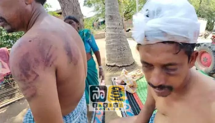 ఘోరం.. రైతును చితకబాదిన నలుగురు వ్యక్తులు.. ఎందుకో తెలుసా..!